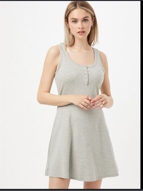 GAP Modern Dress Heather Gray Sleeveless Knit with Button-Front Medium Tall